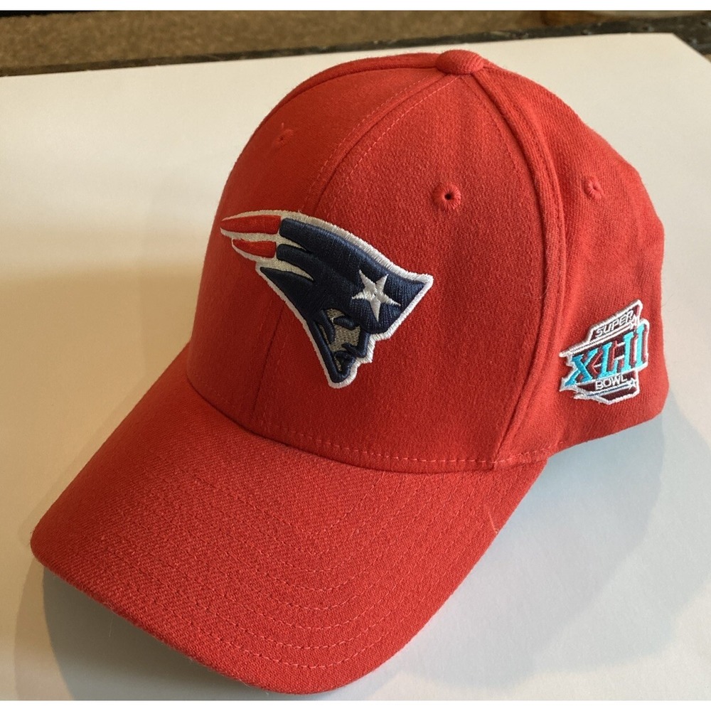 NEW ENGLAND PATRIOTS NFL FOOTBALL RED CAP HAT One Size Fitted Superbowl XLII